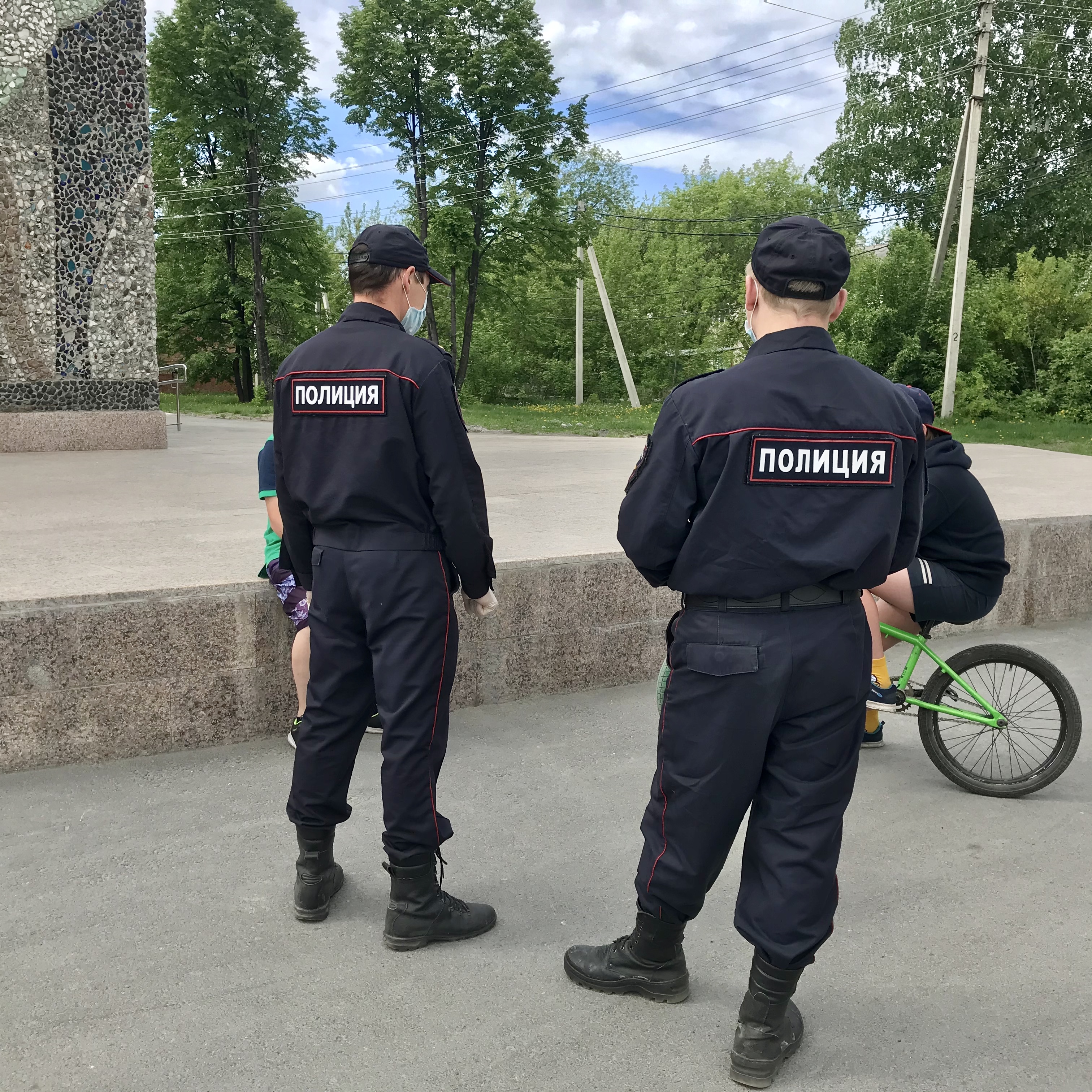 профилактические рейды полиции продолжаются