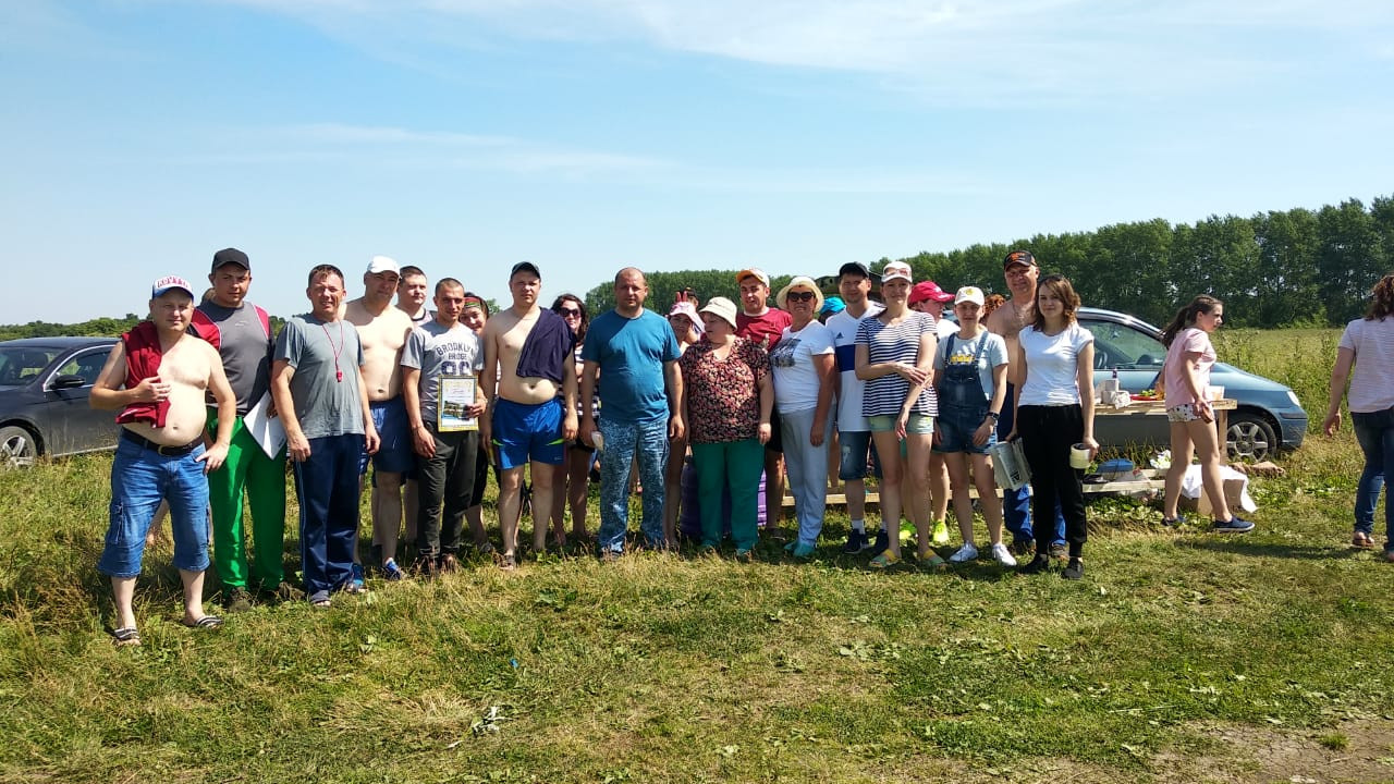 Озеро ирбитское свердловская. Рыбак ирбит. Таборы рыбалка река тавда. Рыбалка ирбит. Рыбак ирбит.