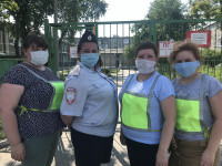 Сотрудники Госавтоинспекции Ирбита продолжают обращать внимание пешеходов на правила безопасности