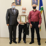 Игрокам хоккейной команды Ирбитского района вручили грамоты и памятные подарки