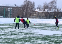 В Ирбите прошел футбольный матч между сотрудниками Госавтоинспекции и студентами Ирбитского политехникума