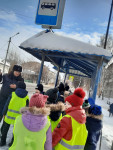 Ирбитские полицейские и школьники принимают участие в акции «Шагающий автобус»
